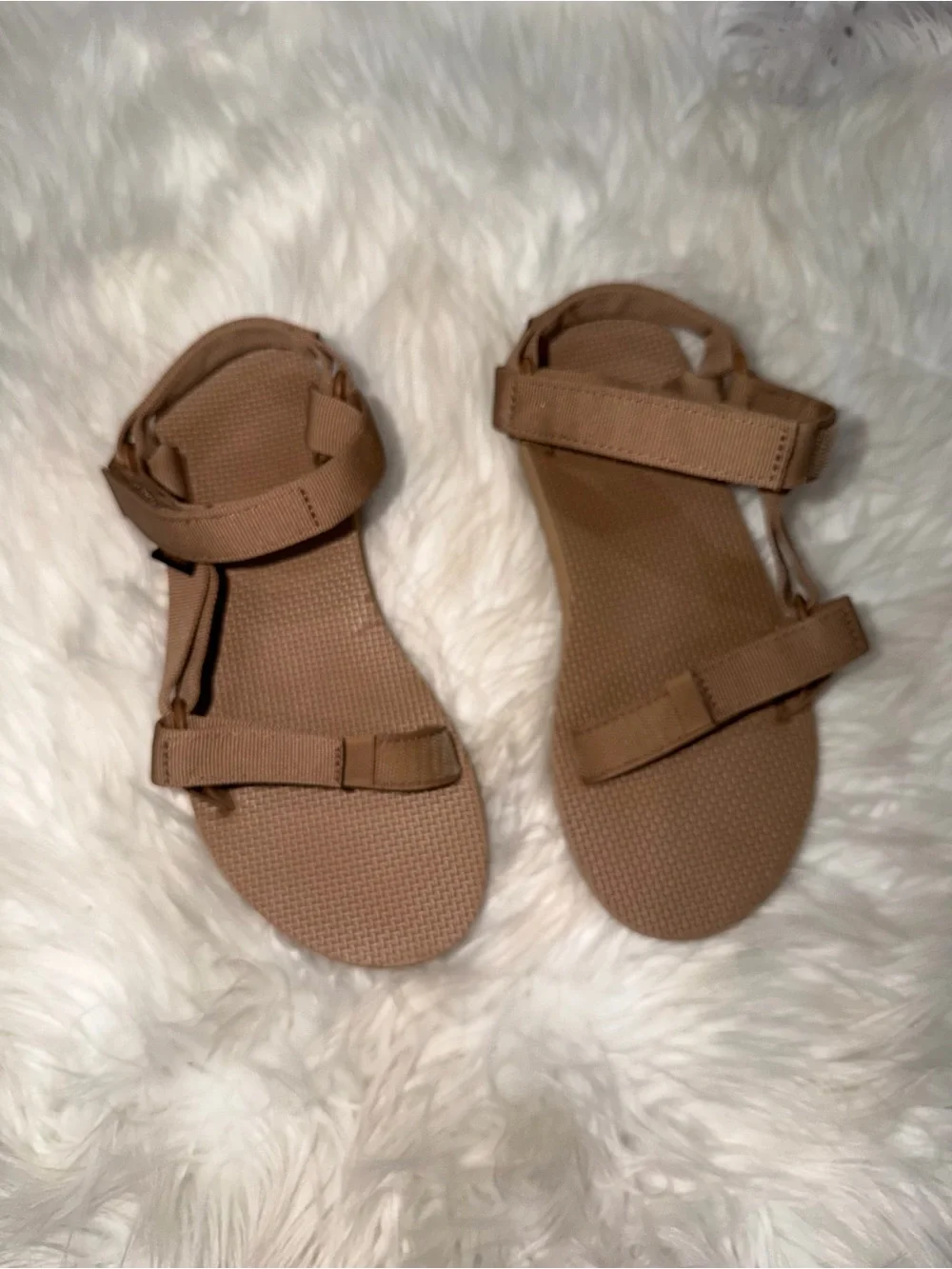 Teva Women's Original Universal Sandal Sand Dune Size 8